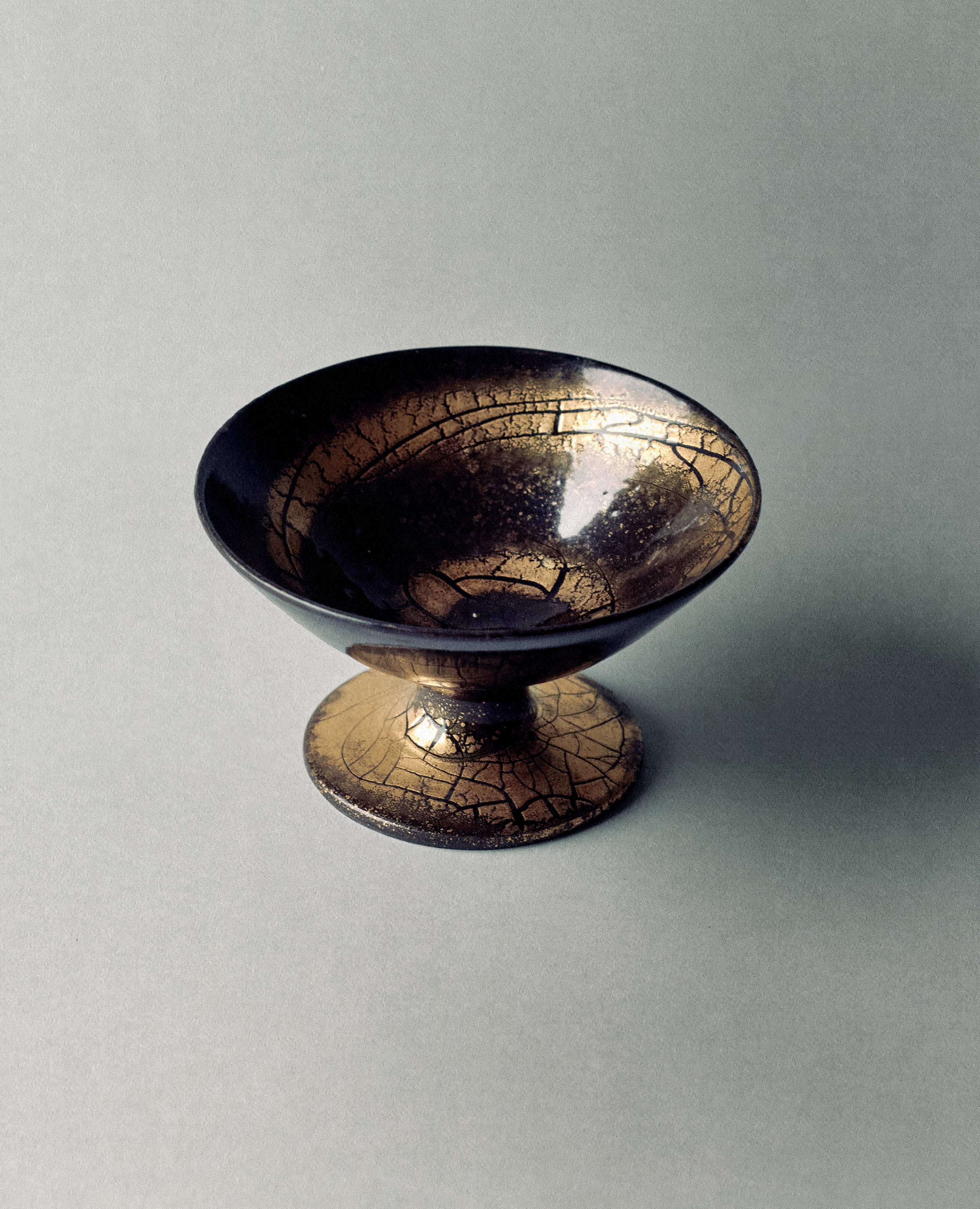 Footed Stoneware Bowl with Gold Enamel
