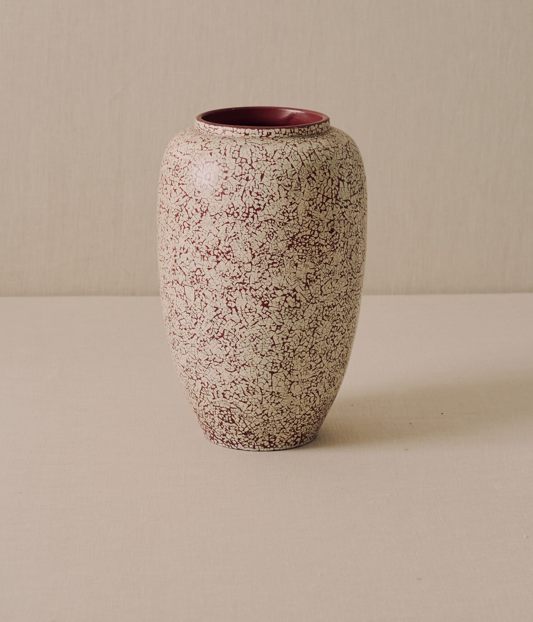 Coquille-D'oeuf Ceramic Vase