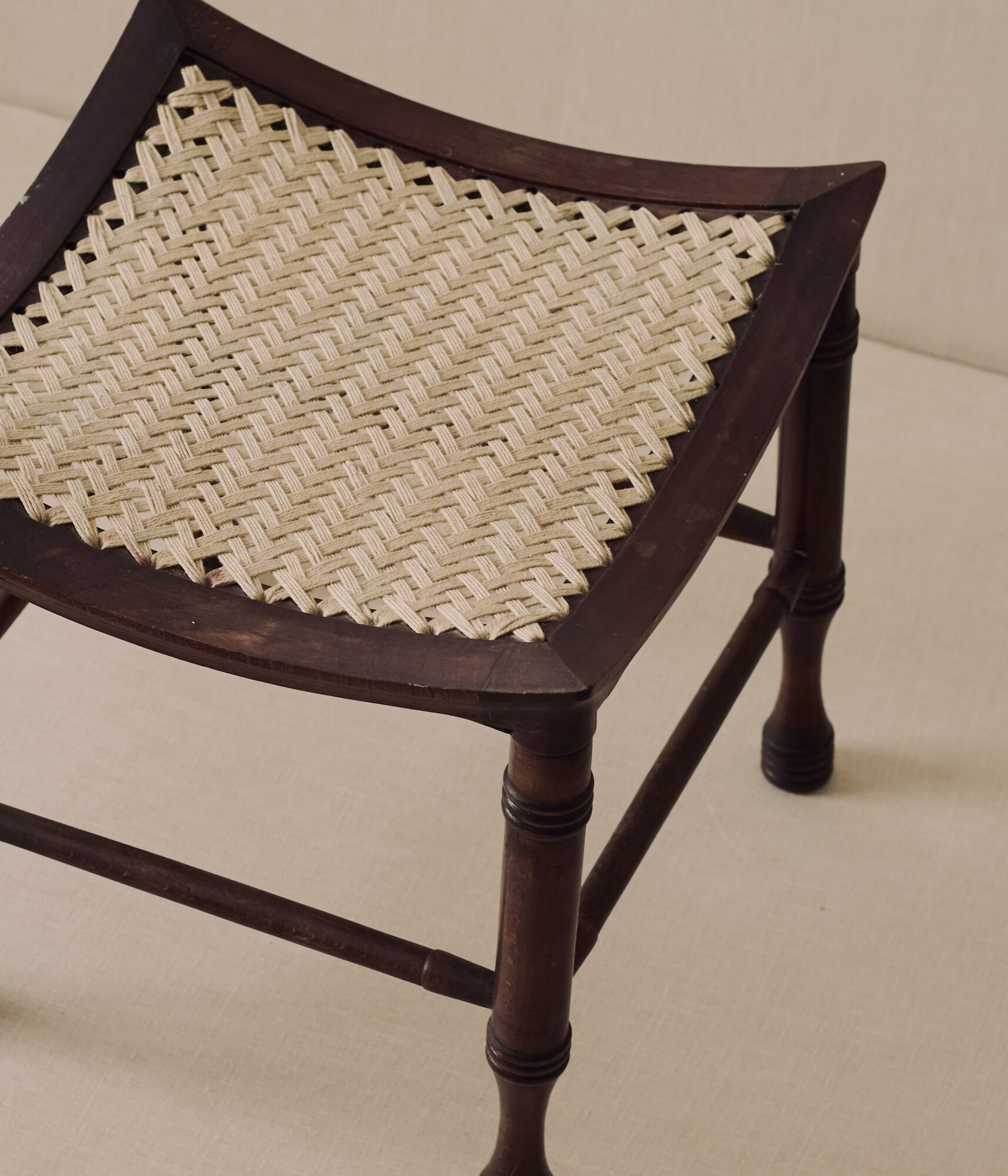 Thebes Stool